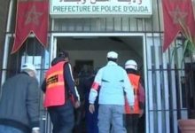 <strong>وجدة: إجهاض عملية للهجرة السرية وتوقيف ثلاثة سودانيين يشتبه في ارتباطهم بشبكة إجرامية تنشط في تنظيم الهجرة غير المشروعة.</strong>缩略图