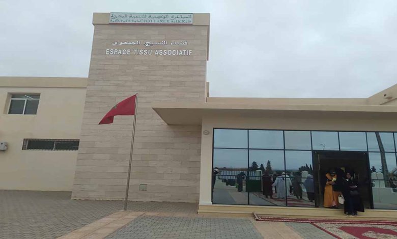 عين بني مطهر تتعزز بصرح جمعوي مميز يليق بساكنتها.缩略图 عين بني مطهر تتعزز بصرح جمعوي مميز يليق بساكنتها.缩略图