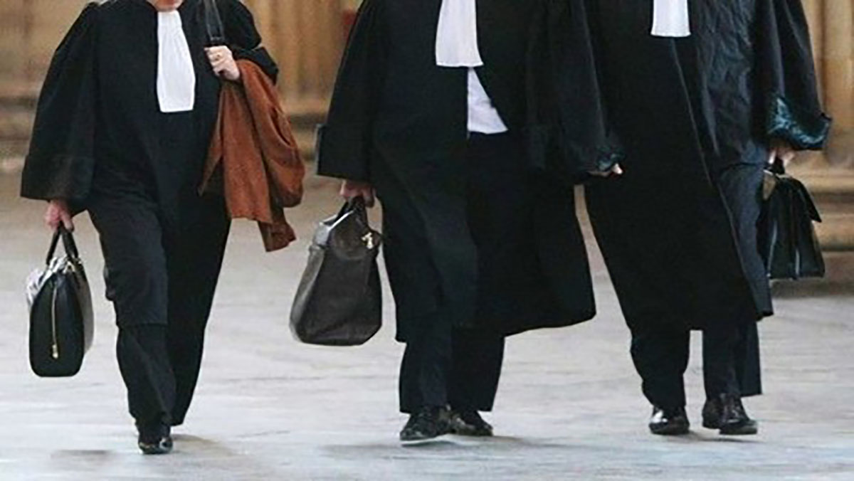 نقابة المحامين بالمغرب تدعو إلى إلغاء نتائج امتحان المحاماة وتدين التصريحات المستفزة لوزير العدل缩略图