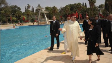 دورة فبراير بمجلس جماعة وجدة: هل سيفجر الرئيس العزاوي من تحت أقدام أعضاء المجلس قنبلة “المسبح الجماعي” ؟缩略图