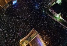 عشرات الآلاف يتظاهرون في تل أبيب والبلاد ضد انقلاب الحكومة على السلطة القضائية缩略图