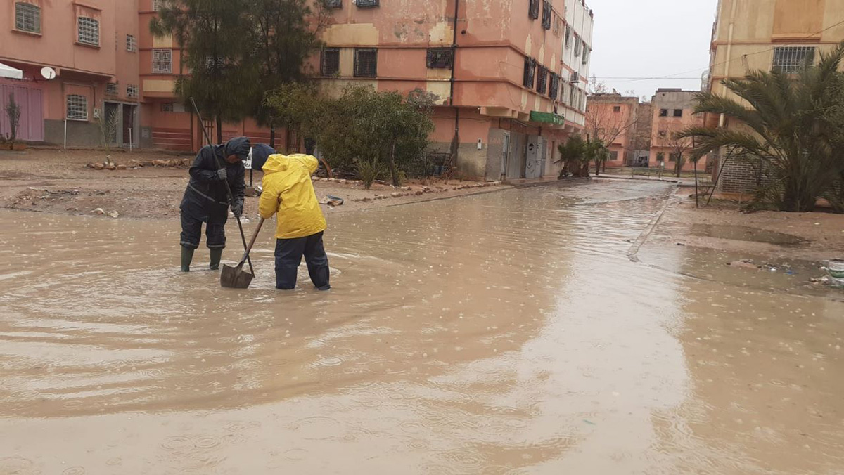 جماعة الرشيدية تطلق النار على مكتب الماء بسبب اختلالات قنوات تطهير السائل!缩略图