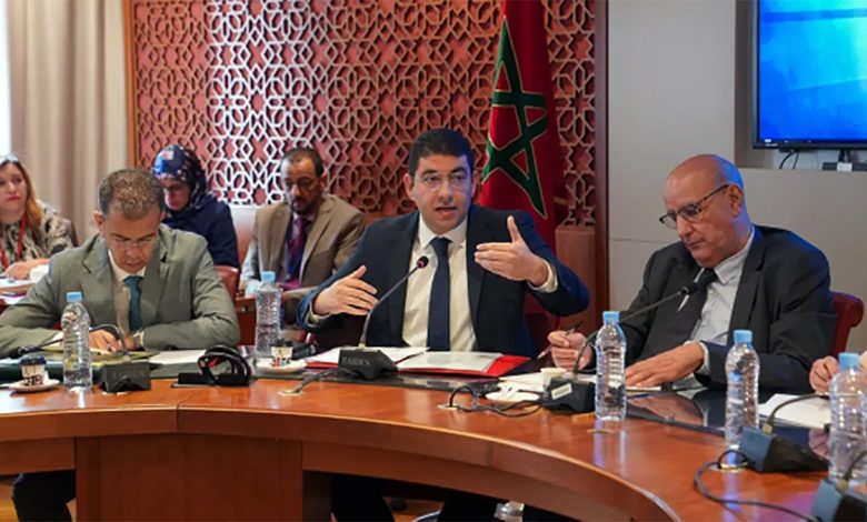 مطالب برلمانية للحكومة بضبط مهنة الصحافة وحماية القطاع من “المتطفلين” و”المسترزقين”缩略图 مطالب برلمانية للحكومة بضبط مهنة الصحافة وحماية القطاع من “المتطفلين” و”المسترزقين”缩略图