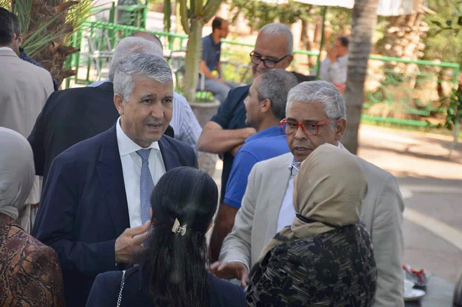 التجمع الوطني للأحرار بجهة الشرق ينجح في إستقطاب أساتذة التعليم العالي بجامعة محمد الأول بوجدة من مختلف التيارات.插图