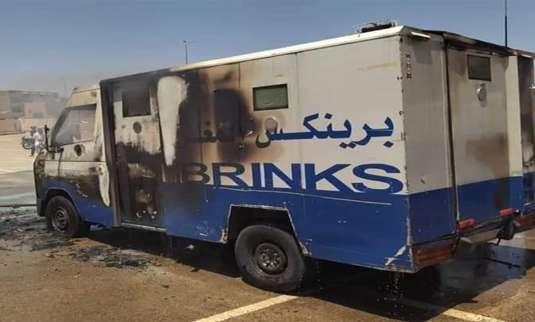 وجدة.. ماذا يقع لسيارات نقل الأموال بمدينة وجدة ؟!!!缩略图 وجدة.. ماذا يقع لسيارات نقل الأموال بمدينة وجدة ؟!!!缩略图