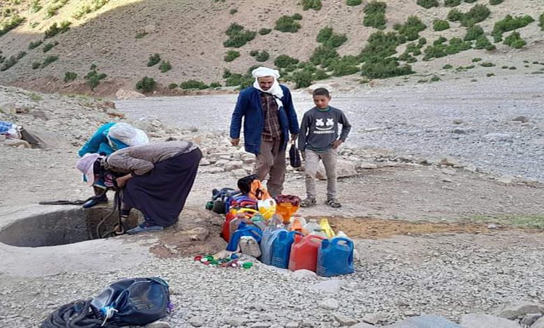 تنغير: دواوير تعاني نضب الفرشاة المائية وشح المياه الصالحة للشرب ومطالب بايجاد حلول جذرية缩略图 تنغير: دواوير تعاني نضب الفرشاة المائية وشح المياه الصالحة للشرب ومطالب بايجاد حلول جذرية缩略图