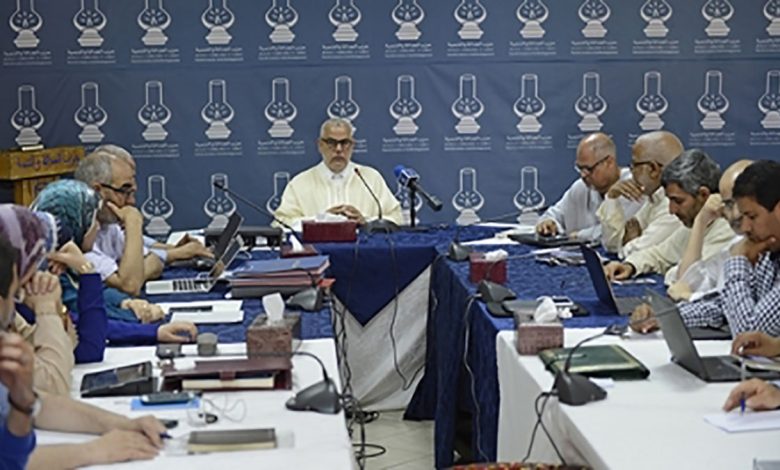 قيادة العدالة والتنمية توجه انتقادات شديدة لعزيز أخنوش缩略图 قيادة العدالة والتنمية توجه انتقادات شديدة لعزيز أخنوش缩略图
