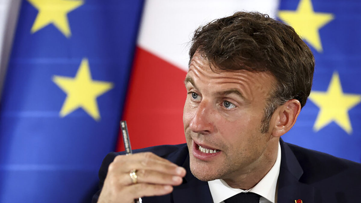 ماكرون… ما بين “الهزة المالية العالمية” ورفض طلب الحضور في قمة “البريكس”缩略图