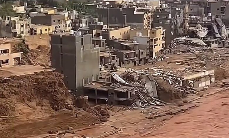 ليبيا.. انهيار سدين بمدينة درنة والمياه تجرف منطقة بالكامل إلى البحر缩略图 ليبيا.. انهيار سدين بمدينة درنة والمياه تجرف منطقة بالكامل إلى البحر缩略图