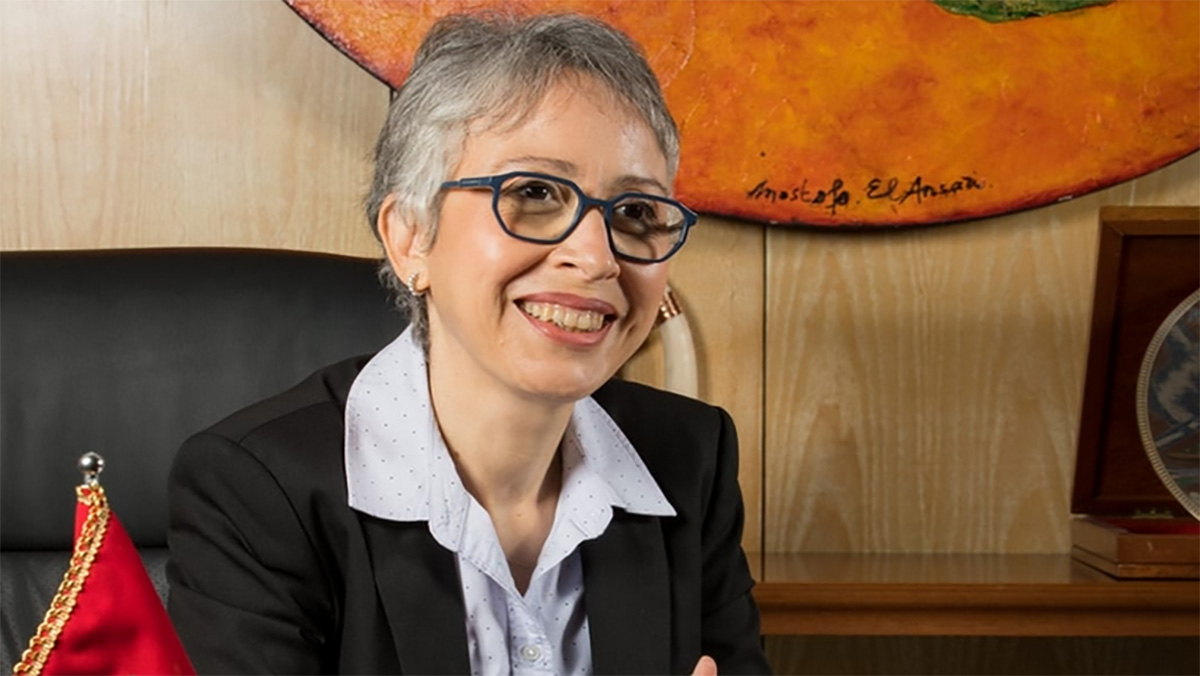 مديرة المطارات تدير ظهرها للبلاد في وقت الفاجعة缩略图