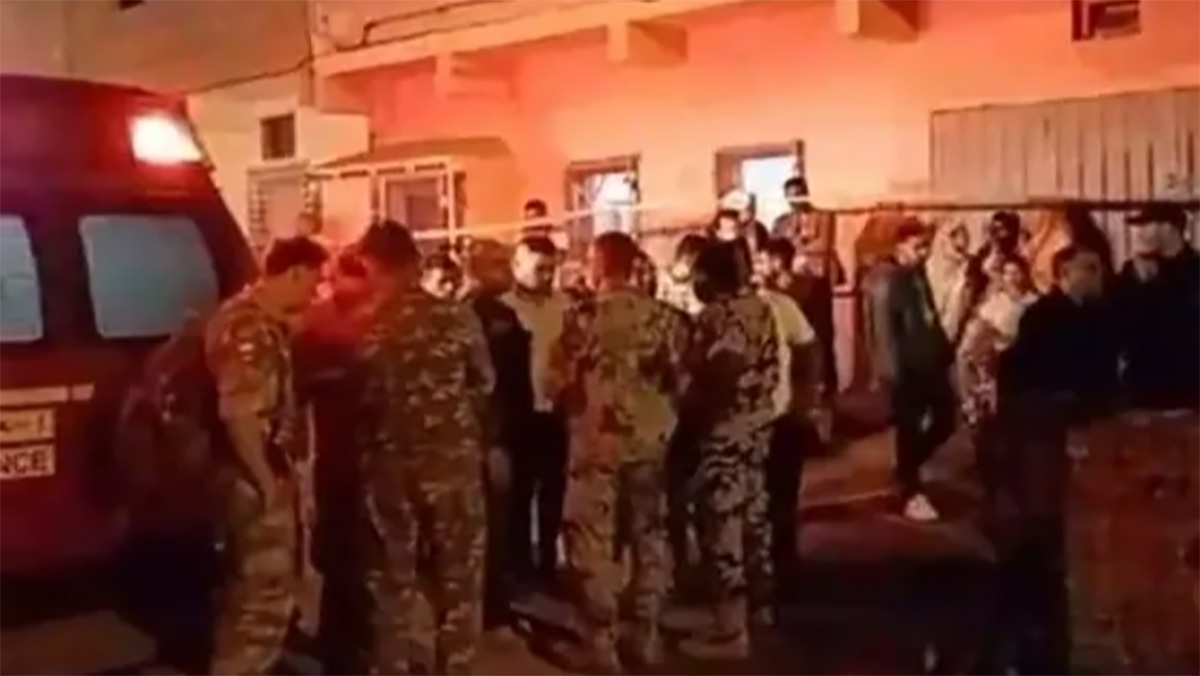 فتح بحث قضائي في إطلاق مقذوفات متفجرة بالسمارة缩略图