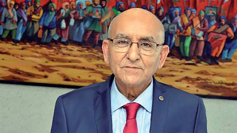 محمد عزيز الوكيلي: وسائل التواصل الاجتماعي كبرى المصائب من حيث ندري أو لا ندري!!