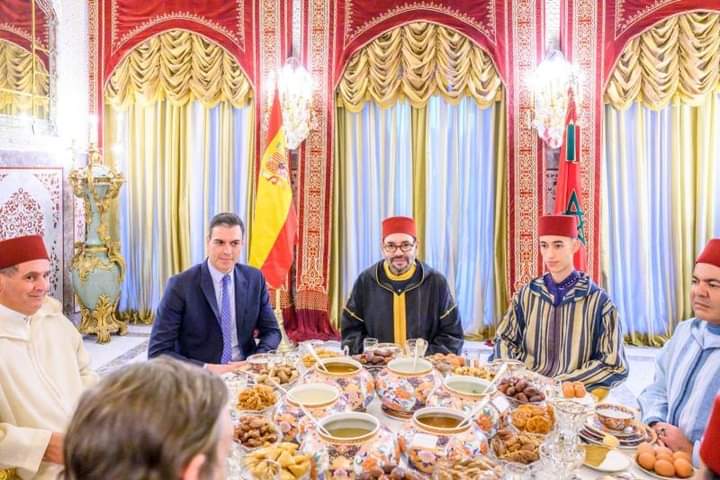 إسبانيا : إعادة انتخاب بيدرو سانشيز رئيسا للحكومة بالأغلبية المطلقة.插图