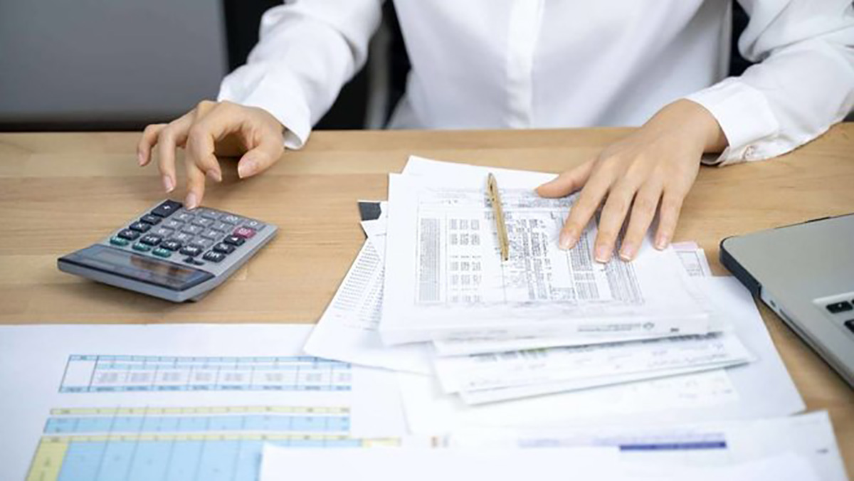 المحاسبون يطالبون بالادماج ويرفضون الانتقائية في القانون缩略图