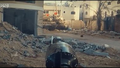 لماذا لم تلاحظوا جنودا على الأرض وكل من إستهدفتهم كتائب القسام كانوا داخل الدبابات缩略图