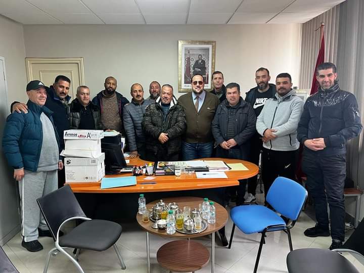 تجار المدينة في لقاء مع قائد الملحقة الإدارية الثانية.缩略图