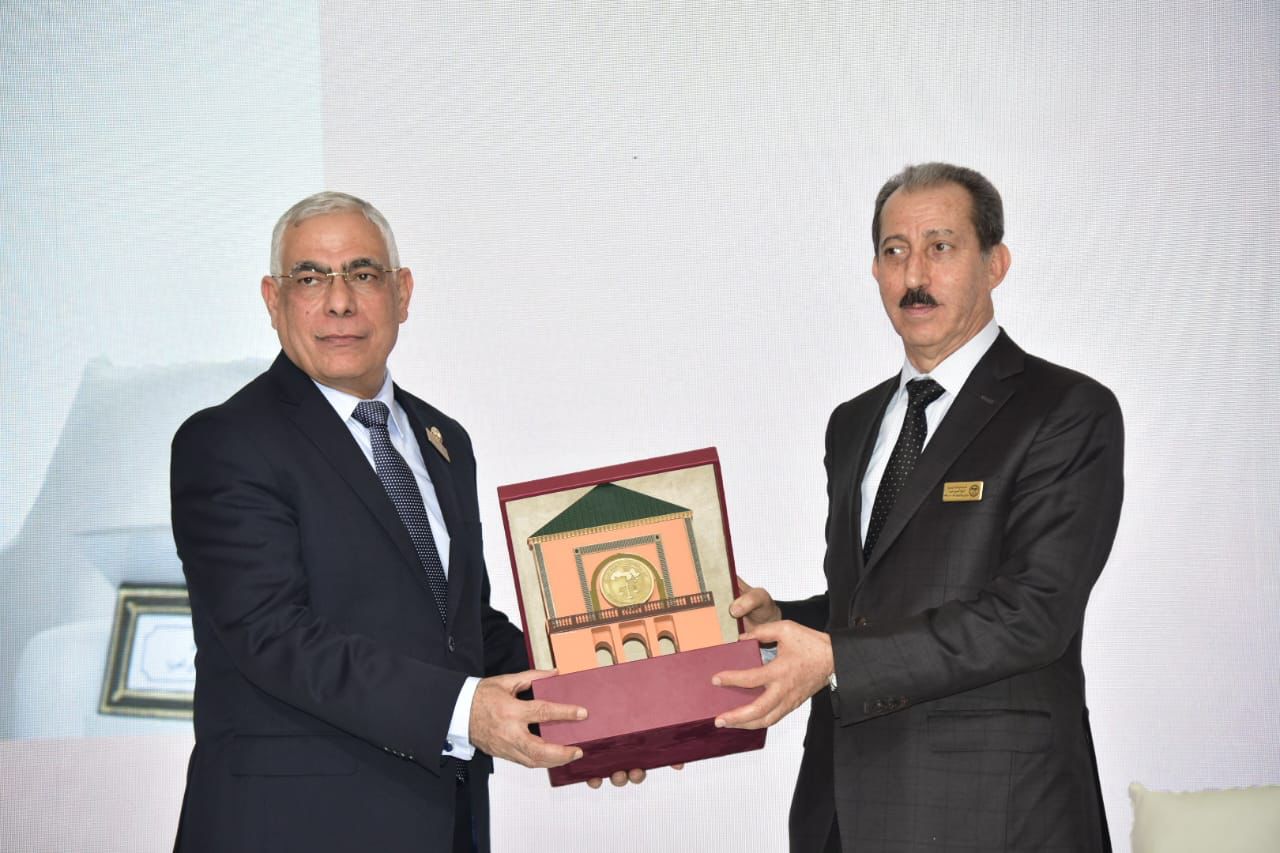 مراكش : اختتام الندوة الدولية حول جهود النيابات العامة العربية في مكافحة جرائم الفساد.缩略图
