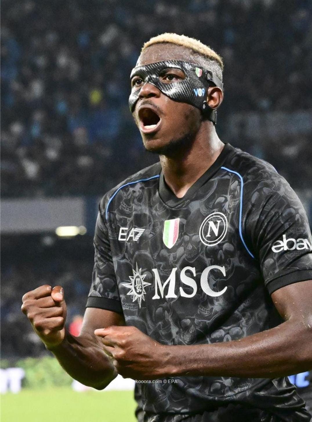 بعد تفوقه على أشرف حكيمي ومحمد صلاح:                       النيجيري أوسيمين أفضل لاعب إفريقي لسنة 2023.缩略图