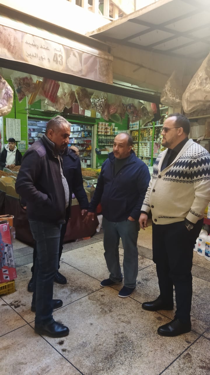 في ظل الأزمة التجارية الخانقة بوجدة : تجار سوق الخضر والمجلس الجهوي لفعاليات المجتمع المدني يتواصلان مع السلطة لبحث الحلول.缩略图