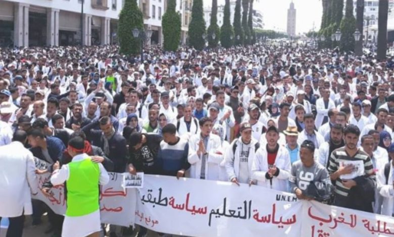 التوقيف المؤقت عن العمل يطال 500 أستاذا缩略图 التوقيف المؤقت عن العمل يطال 500 أستاذا缩略图