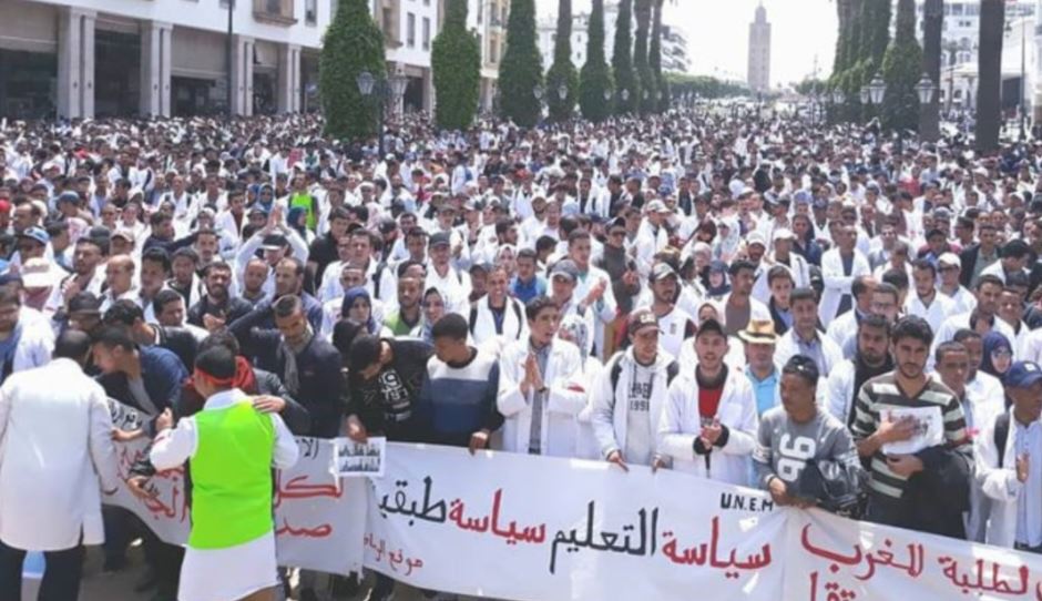 الإقتطاع من أجور المديرين والحراس العامين تدفعهم للإلتحاق بحراك الأساتذة缩略图