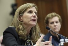 رئيسة جامعة بنسلفانيا ورئيس مجلس الأمناء يستقيلان بعد تعرضهما لهجوم بسبب احتجاجات ضد إسرائيل缩略图