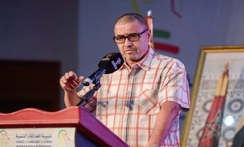 أفتاتي: أخنوش “افترس” محطة تحلية المياه بالدار البيضاء وهناك بضع عائلات معروفة تقاسمت السوق缩略图 أفتاتي: أخنوش “افترس” محطة تحلية المياه بالدار البيضاء وهناك بضع عائلات معروفة تقاسمت السوق缩略图