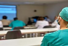 التنسيق القطاعي لكليات الطب تحمل الوزارة مسؤولية الوضعية المتوترة التي تعيشها الكليات缩略图