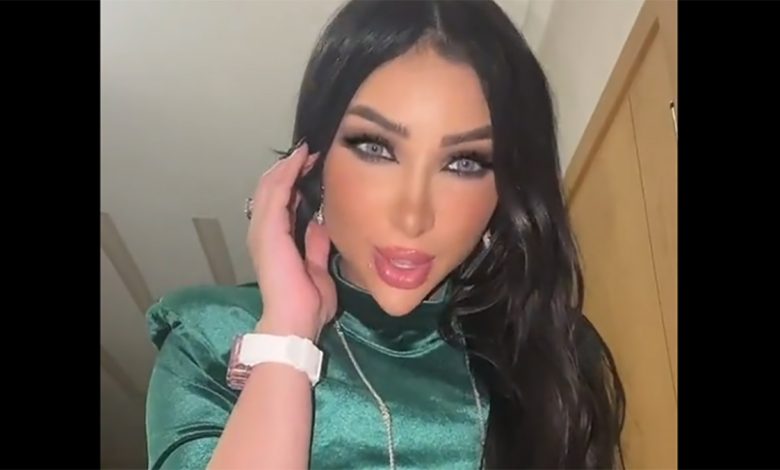 قضية دنيا باطما: بوخزار يتساءل كيف تجرؤ من أدانها القضاء على التماس العفو؟缩略图 قضية دنيا باطما: بوخزار يتساءل كيف تجرؤ من أدانها القضاء على التماس العفو؟缩略图