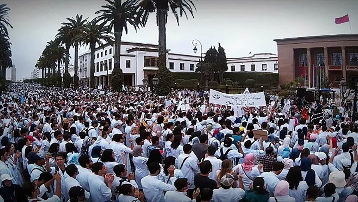 القضاء بالرباط يصدر حكما بالبراءة في حق 27 طالب طب缩略图