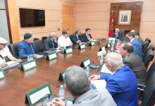 بسبب اقتراح تعويض اضراب لم ينتهي بعد بتمديد السنة الدراسية بأسبوع يُقسم جمعيات الآباء缩略图