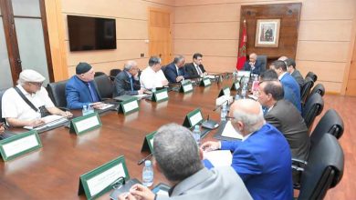 بسبب اقتراح تعويض اضراب لم ينتهي بعد بتمديد السنة الدراسية بأسبوع يُقسم جمعيات الآباء缩略图