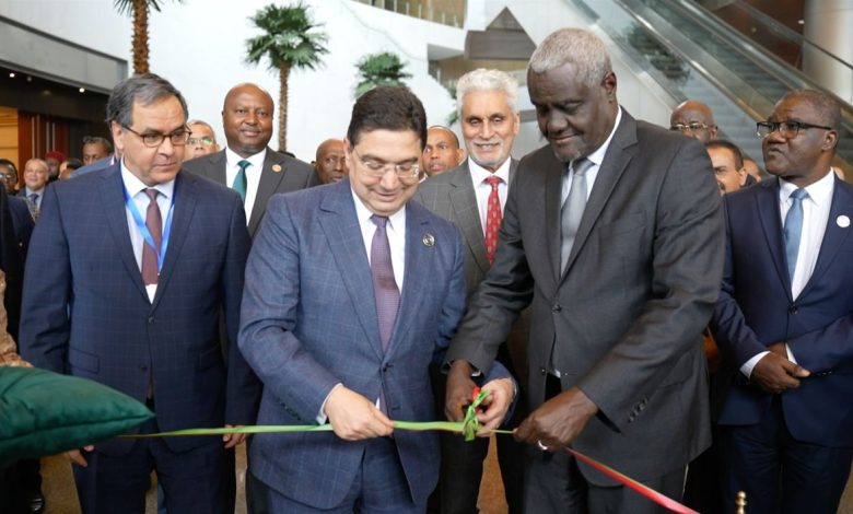 أديس أبابا: تدشين نافورة مغربية بمقر الإتحاد الإفريقي.缩略图 أديس أبابا: تدشين نافورة مغربية بمقر الإتحاد الإفريقي.缩略图