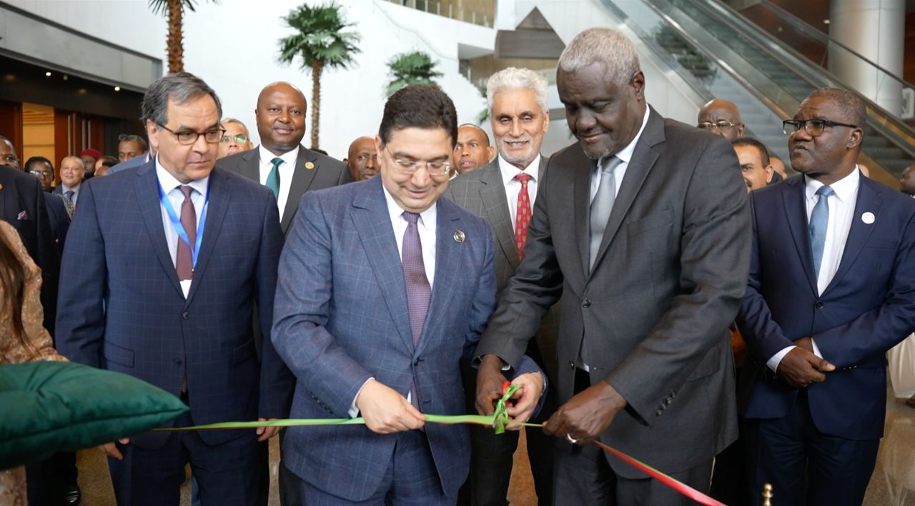 أديس أبابا: تدشين نافورة مغربية بمقر الإتحاد الإفريقي.缩略图