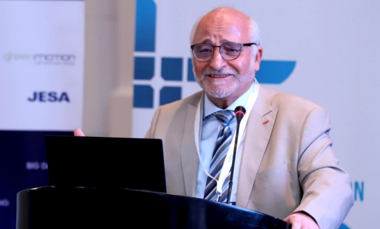 العالم المغربي رشيد اليزمي يحصل على براءة اختراع خاصة بالشحن السريع للبطريات缩略图 العالم المغربي رشيد اليزمي يحصل على براءة اختراع خاصة بالشحن السريع للبطريات缩略图