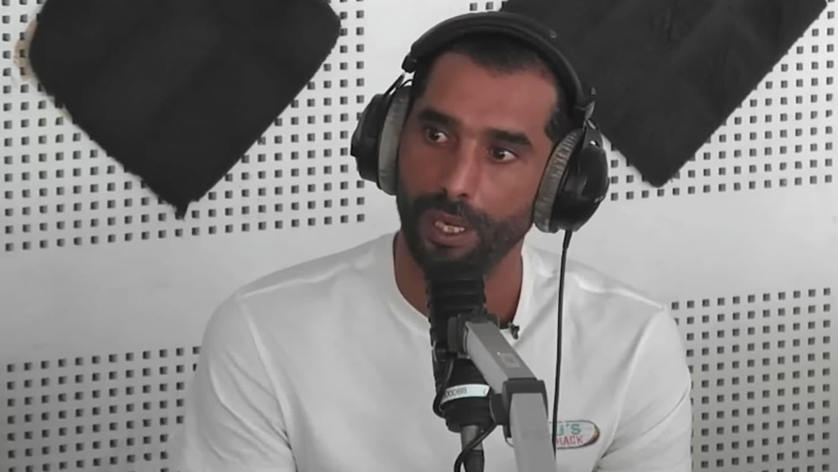 هل انتقاد الركراكي كلف بورزوق مغادرة راديو مارس؟缩略图