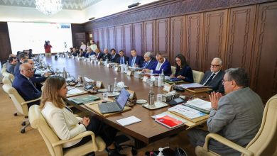 رئيس الحكومة يترأس الاجتماع الأول للجنة الوطنية للتنمية الرقمية缩略图 رئيس الحكومة يترأس الاجتماع الأول للجنة الوطنية للتنمية الرقمية缩略图