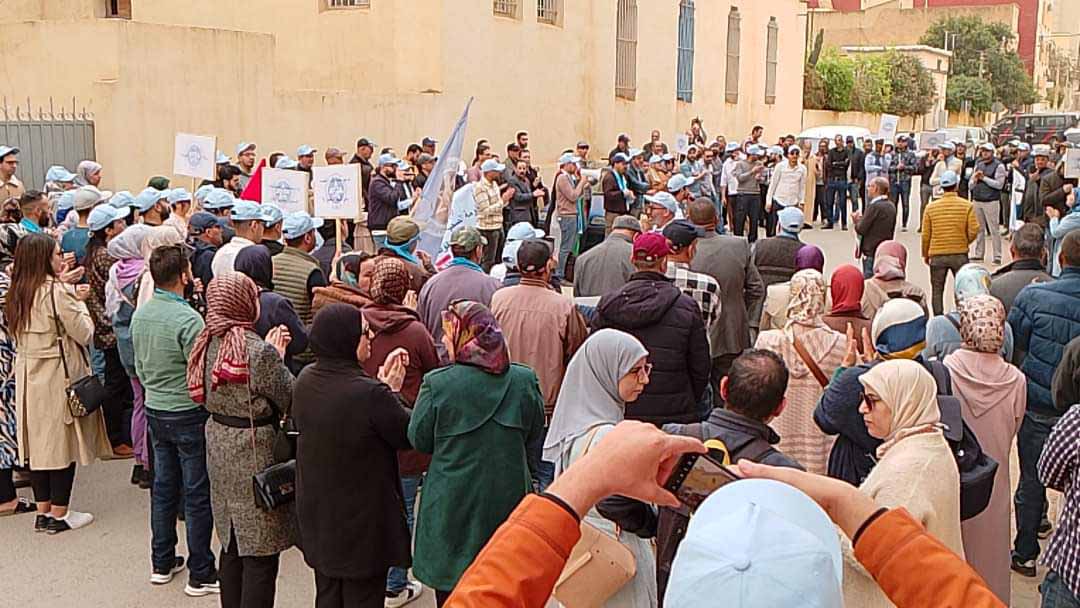 مشاريع تفكيك الوظيفة العمومية تدفع الشغيلة الصحية الى الاحتجاج بوجدة .缩略图