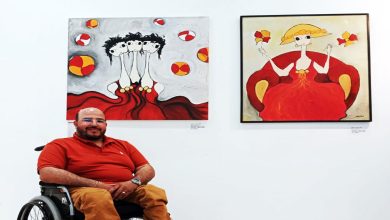 الفنان التشكيلي كريم ثابت: المعارض التشكيلية فرصة لتذويب الأنفة الفنية والجمع بين أجيال مختلفة缩略图 الفنان التشكيلي كريم ثابت: المعارض التشكيلية فرصة لتذويب الأنفة الفنية والجمع بين أجيال مختلفة缩略图