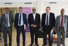 المعارضة البرلمانية تتخلى عن ملتمس الرقابة لإسقاط الحكومة缩略图