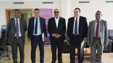 المعارضة البرلمانية تتخلى عن ملتمس الرقابة لإسقاط الحكومة缩略图