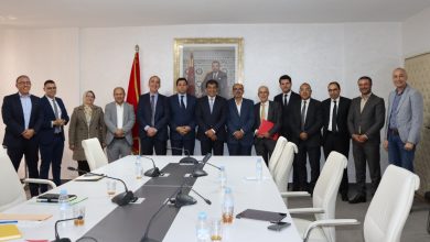 وزارة الصحة تجتمع بمصنعي الأدوية والصيادلة لضمان الأمن الدوائي缩略图