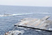 مسؤول أمريكي: “الرصيف البحري” بدأ التحرك باتجاه غزة缩略图