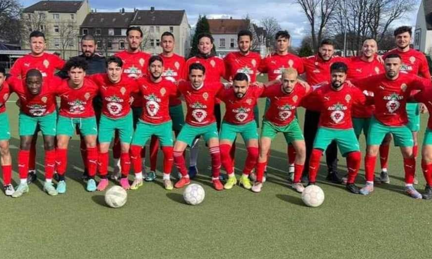 مغاربة يصنعون الإنجاز ويصعدون بفريقهم لقسم الهواة بالدوري الألماني缩略图