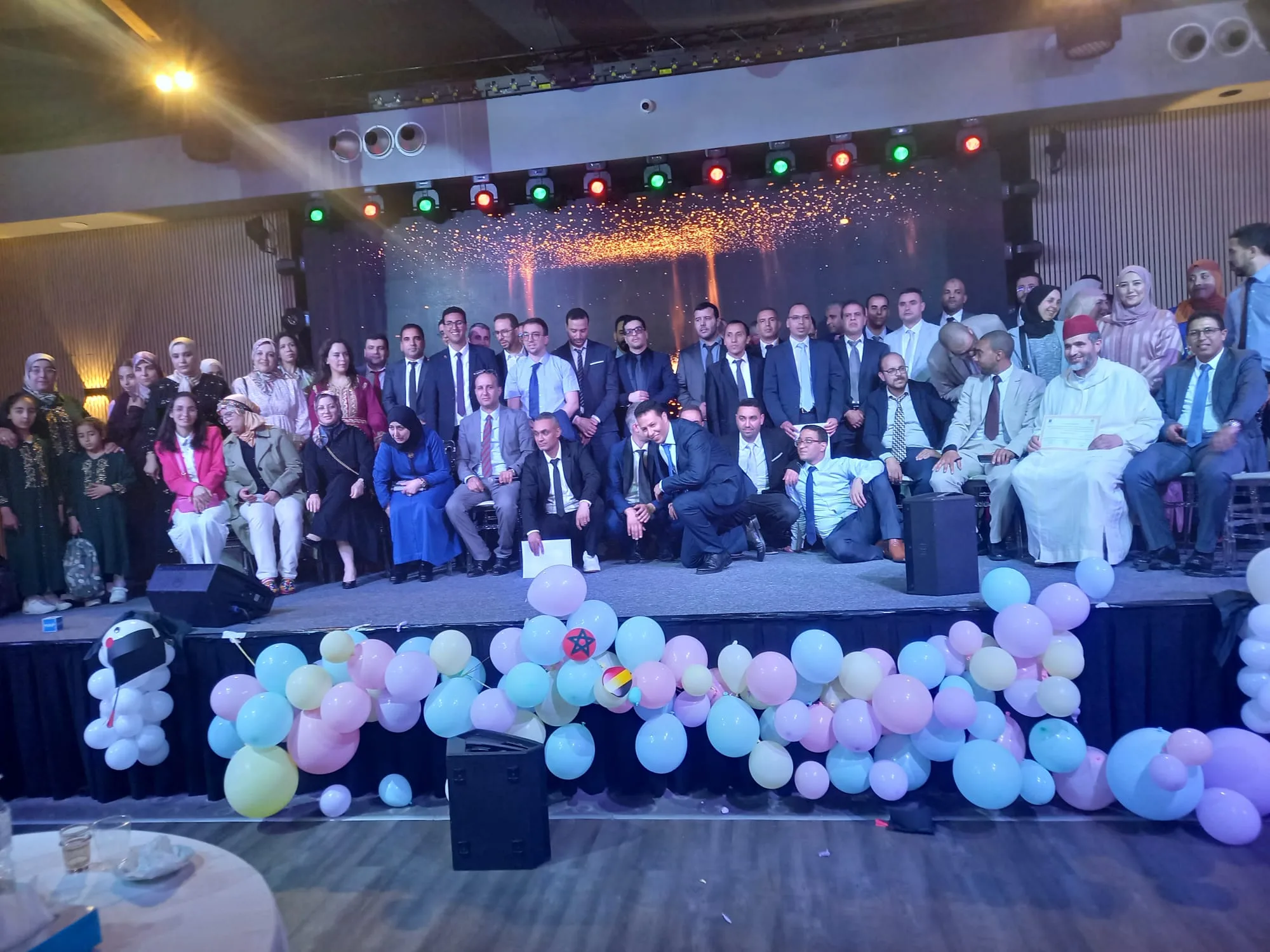 بروكسيل: تتويج المتفوقين في مبارات نيل شهادة الاعتراف باستكمال الدروس الابتدائية في اللغة العربية والثقافة المغربية缩略图