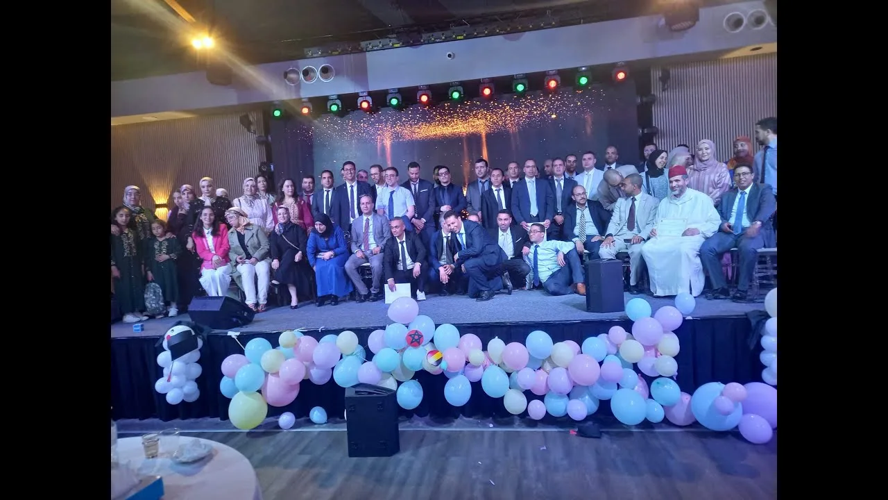 GIL24-TV بروكسيل… تتويج المتفوقين في مبارات استكمال الدروس الابتدائية في اللغة العربية والثقافة المغربية缩略图