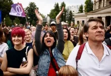 اليمين الفرنسي “المتطرف”،يفشل في تحقيق الأغلبية المطلقة التي كان ينتظرها缩略图