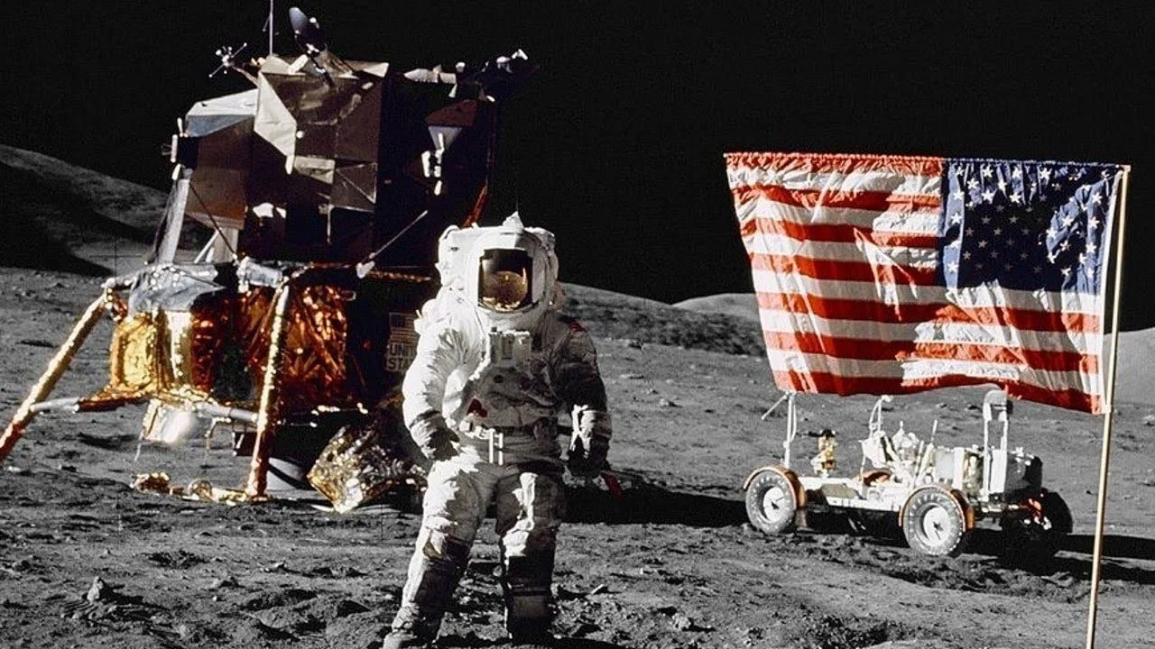 GIL24-TV Voici la preuve définitive que l’Homme a bien marché sur la Lune缩略图