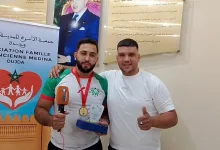 GIL24-TV يوسف شوقي لاعب المولودية الوجدية للريكبي، يحيي الساهرين على حفل التكريم缩略图