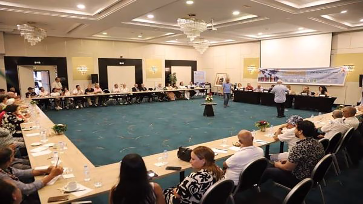 البيان الختامي لندوة منتدى التواصل لمغاربة العالم: رؤى متقاطعة حول المواطنة و التنمية و التضامن缩略图